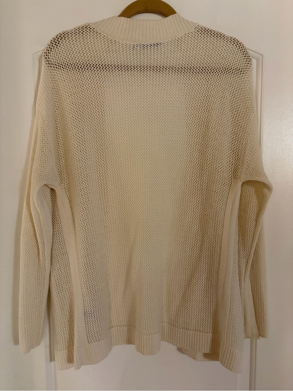 J. McLaughlin Cream Open-Weave Lightweight Cardigan- size Medium - Picture 5 of 8